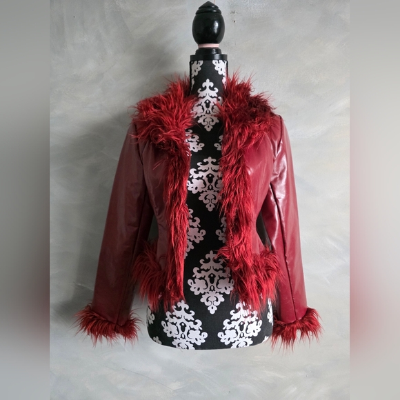 90's 00's Vintage Red Faux Leather Crop Penny Lane Y2k Jacket Fuzzy Sz S - Picture 12 of 16